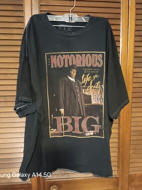 The Notorious B.I.G. Black Graphic Tee - Classic Men’s Shirt